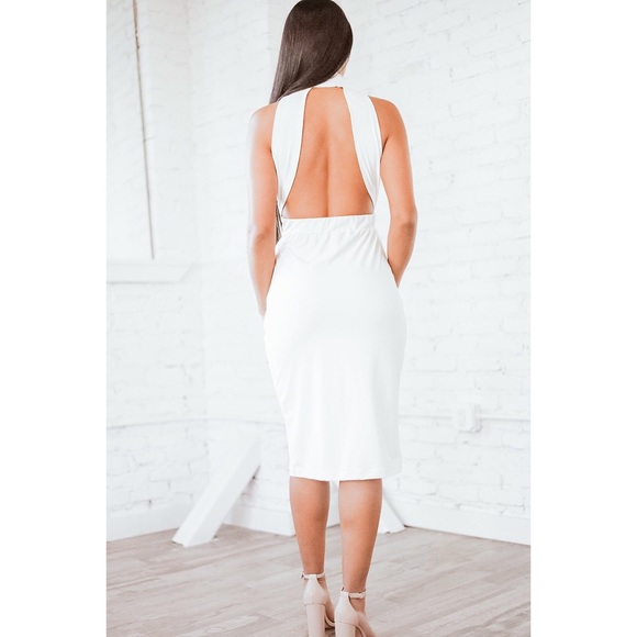 Halter Embellished Bridal Shower Engagement Party Wedding Dress Open Back - Picture 4 of 6